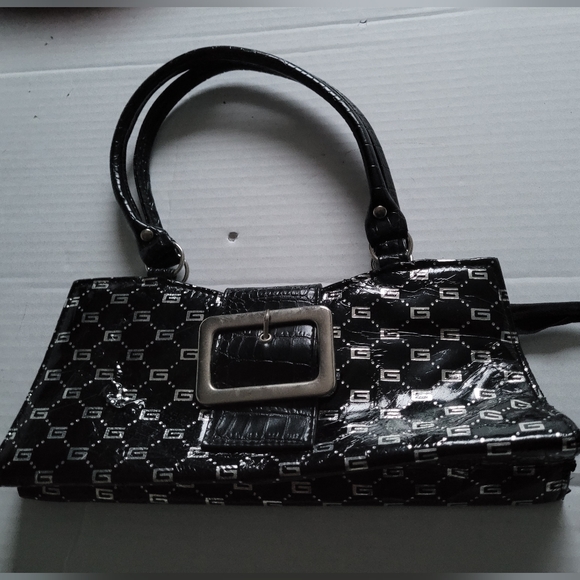 Charkorn Black Magnetic Clasps Handbag Made in Thailand - Picture 1 of 13